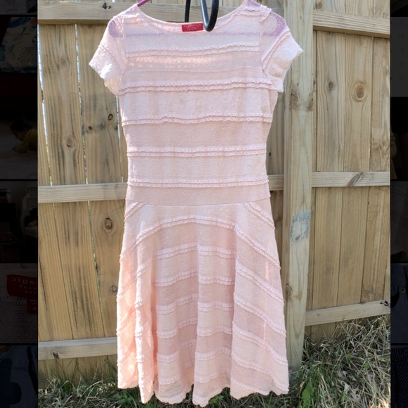 Petite Pink short sleeve stretchy Dress - Picture 1 of 5
